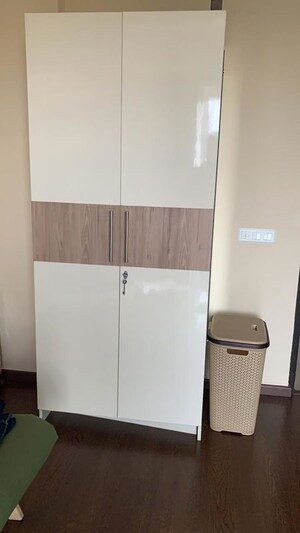 Furnished Amenities in 4 BHK Apartment at Dhoot Time Residency, Sector 63 – for Rent