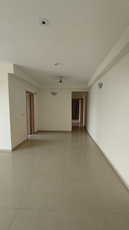 3.5 BHK + Pooja Room,Servant Room 1940 Sq.Ft. Apartment in DLF Express Greens