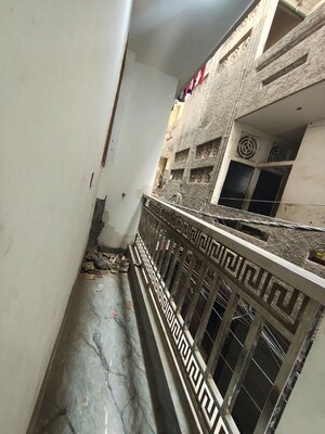 1.5 BHK Builder Floor For Sale in Govindpuri