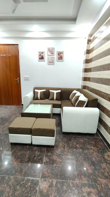 Kitchen in 2 BHK Builder Floor at Super Mart 1, Sector 27 – for Rent