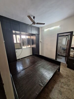 Bedroom in 1 BHK Apartment at Dheeraj Valley, Goregaon East – for Rent