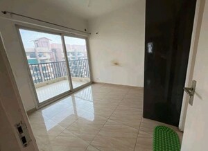 2 BHK Apartment For Rent in Gaur Atulyam, Omicron I Greater Noida