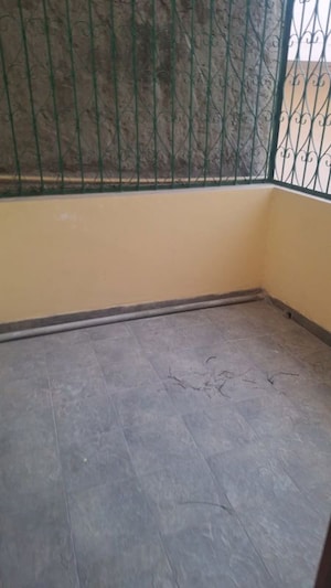 Balcony in 3 BHK Independent House at RWA Apartments Sector 40, Sector 40 – for Rent