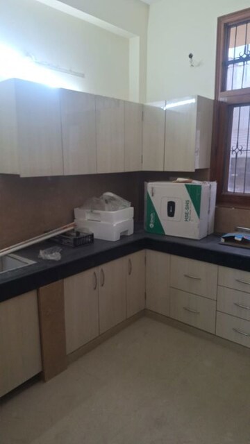 Kitchen in 3 BHK Independent House at RWA Apartments Sector 40, Sector 40 – for Rent