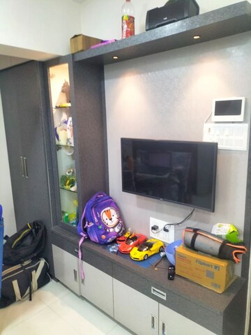 Furnished Amenities in 1 BHK Apartment at Bhoomi Samarth, Goregaon East – for Rent