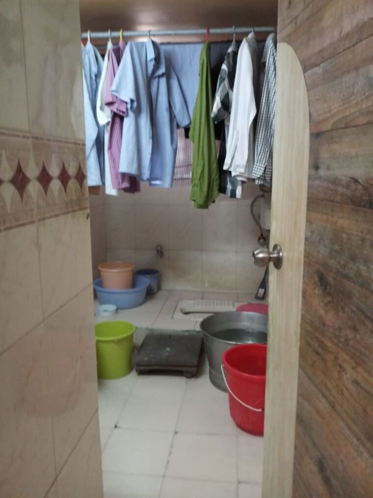 Bathroom, vastushodh-cavansite 3 Bedroom 1256 Sq.Ft. Apartment In Warje Pune 9808783