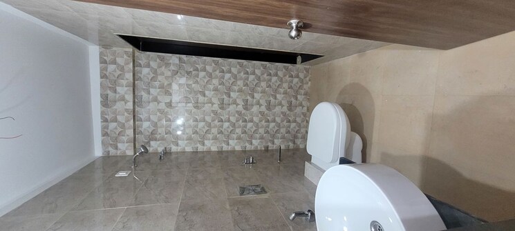 Bathroom, mahavir-square 2 Bedroom 794 Sq.Ft. Apartment In Manpada Thane 9808884
