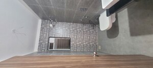 Master Bedroom in 2 BHK Apartment at Mahavir Square, Manpada – for Rent