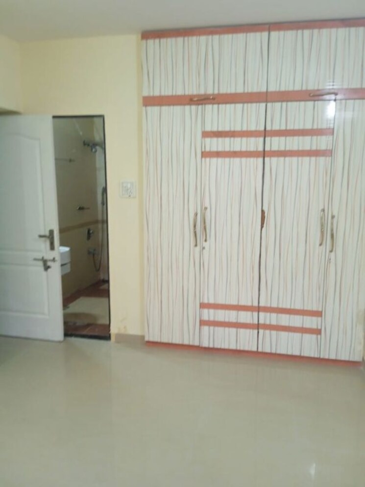 Room, ashish-swapnalok-towers 3 Bedroom 1350 Sq.Ft. Apartment In Goregaon East Mumbai 9808879