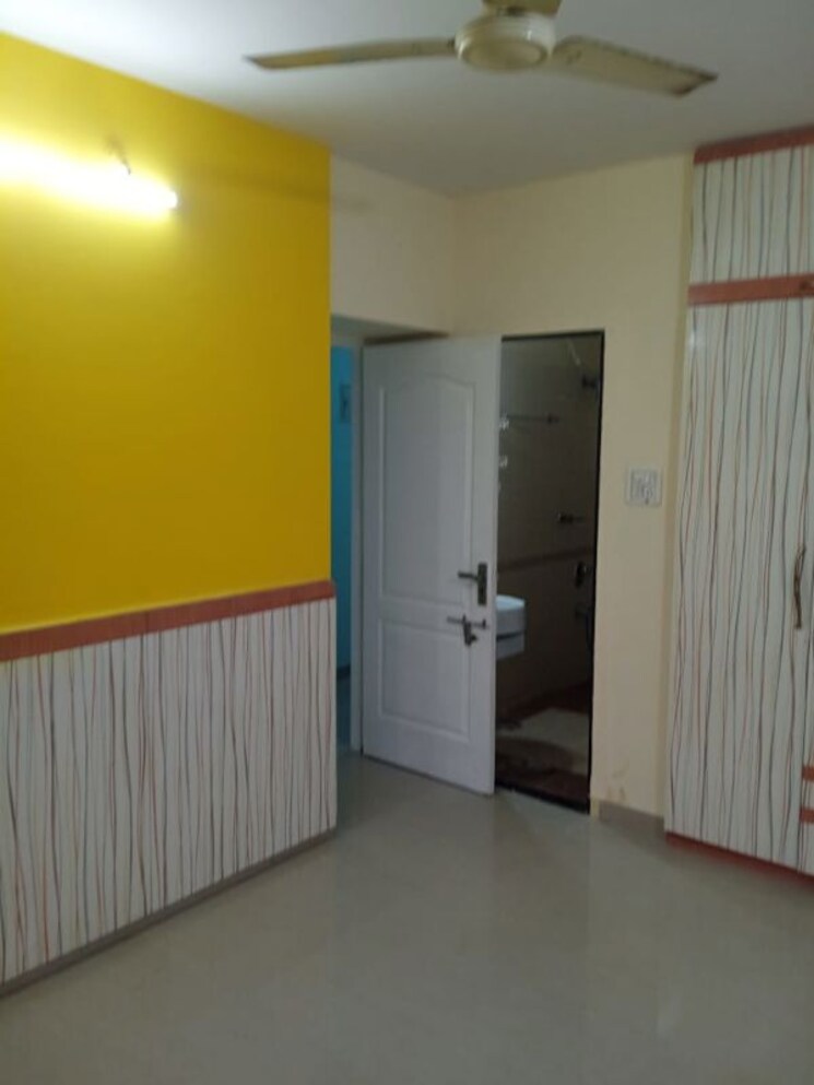 Room, ashish-swapnalok-towers 3 Bedroom 1350 Sq.Ft. Apartment In Goregaon East Mumbai 9808879