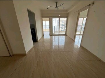 Room in 2 BHK Apartment at Gaur Atulyam Gravity, Omicron I Greater Noida – for Sale