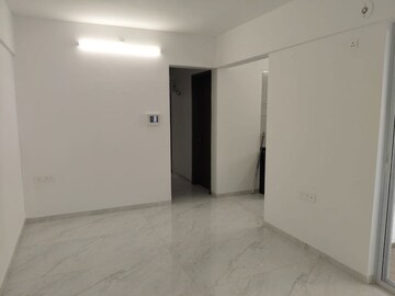 Room in 2 BHK Apartment at Bhansali Whispering Winds, Pashan – for Rent