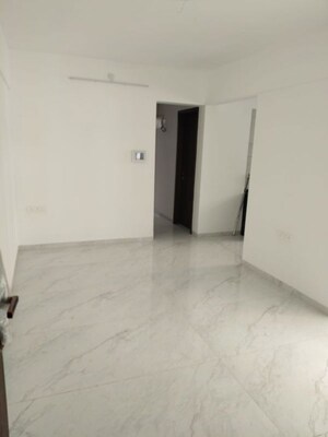 Room in 2 BHK Apartment at Bhansali Whispering Winds, Pashan – for Rent