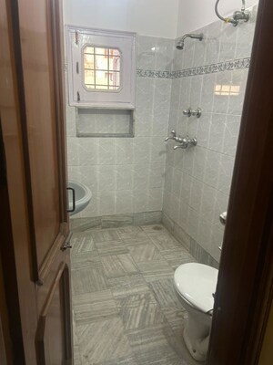 Bathroom in 1 BHK Independent House at Sector 44 – for Rent