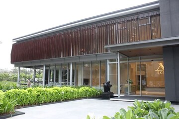 4 BHK Apartment – Exterior View View at Adani Ten BKC, Bandra East - for Sale