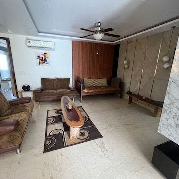 Team Area in 3 BHK Independent House at SS Mayfield Gardens, Mayfield Garden – for Rent