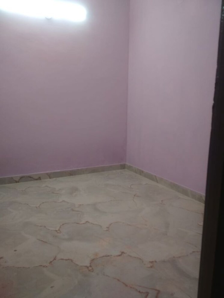 Room, neb sarai 2 Bedroom 850 Sq.Ft. Builder Floor In Neb Sarai Delhi 9808961