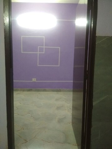 Room in 2 BHK Builder Floor at Neb Sarai – for Rent