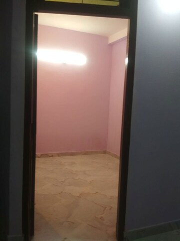 Room in 2 BHK Builder Floor at Neb Sarai – for Rent