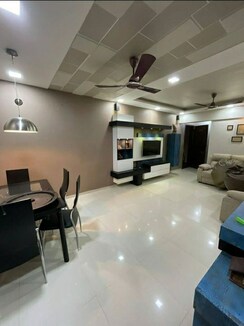 2 BHK + Study Room Apartment For Rent in Viman Pride