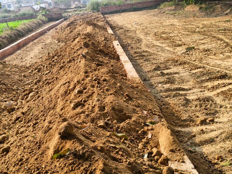 undefined, sarnath  1000 Sq.Ft. Plot In Sarnath Varanasi 9808697