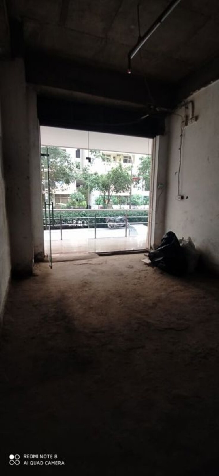 Room, jyoti-super-street Commercial Shop 225 Sq.Ft. In Raj Nagar Extension Ghaziabad 9808979