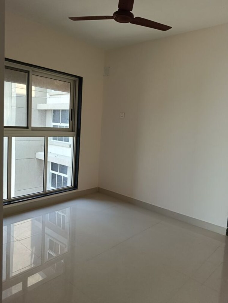 Room, worli 2 Bedroom 550 Sq.Ft. Apartment In Worli Mumbai 9808982