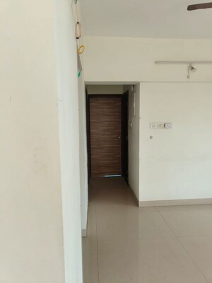 Room in 3 BHK Apartment at Clover Citadel, Wanowrie – for Sale