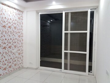 Room in 3 BHK Apartment at Sushma Grande Nxt, Lohgarh – for Rent