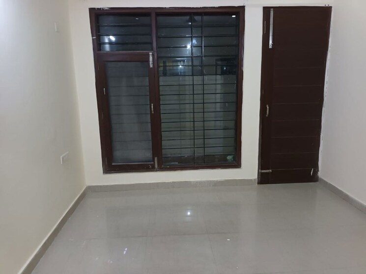 Room, jaipurias-sunrise-greens-zirakpur 2 Bedroom 1500 Sq.Ft. Apartment In Vip Road Zirakpur 9809003