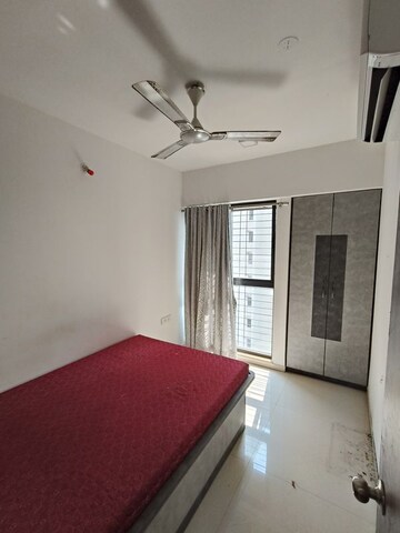 Room in 3 BHK Apartment at Lodha Palava Aurora B and C, Dombivli East – for Rent