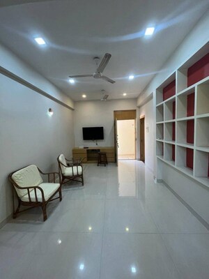 1 BHK Apartment For Rent in Juhu