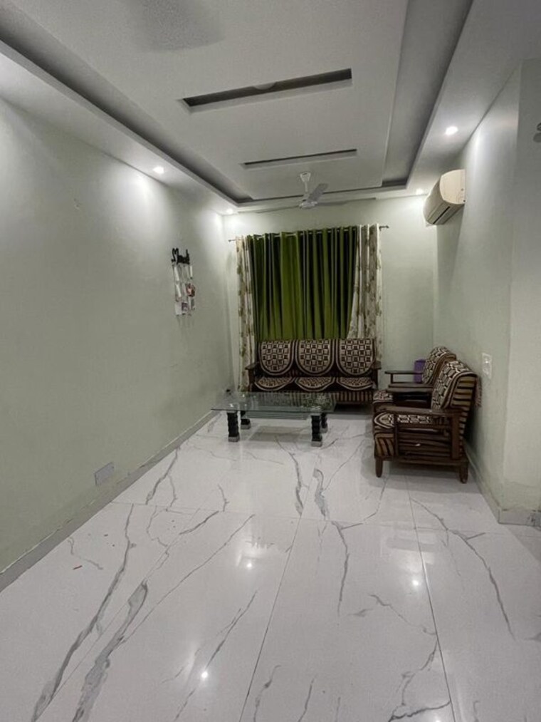 Balcony, sunshine-enclave 2 Bedroom 1500 Sq.Ft. Apartment In Vip Road Zirakpur 9809033