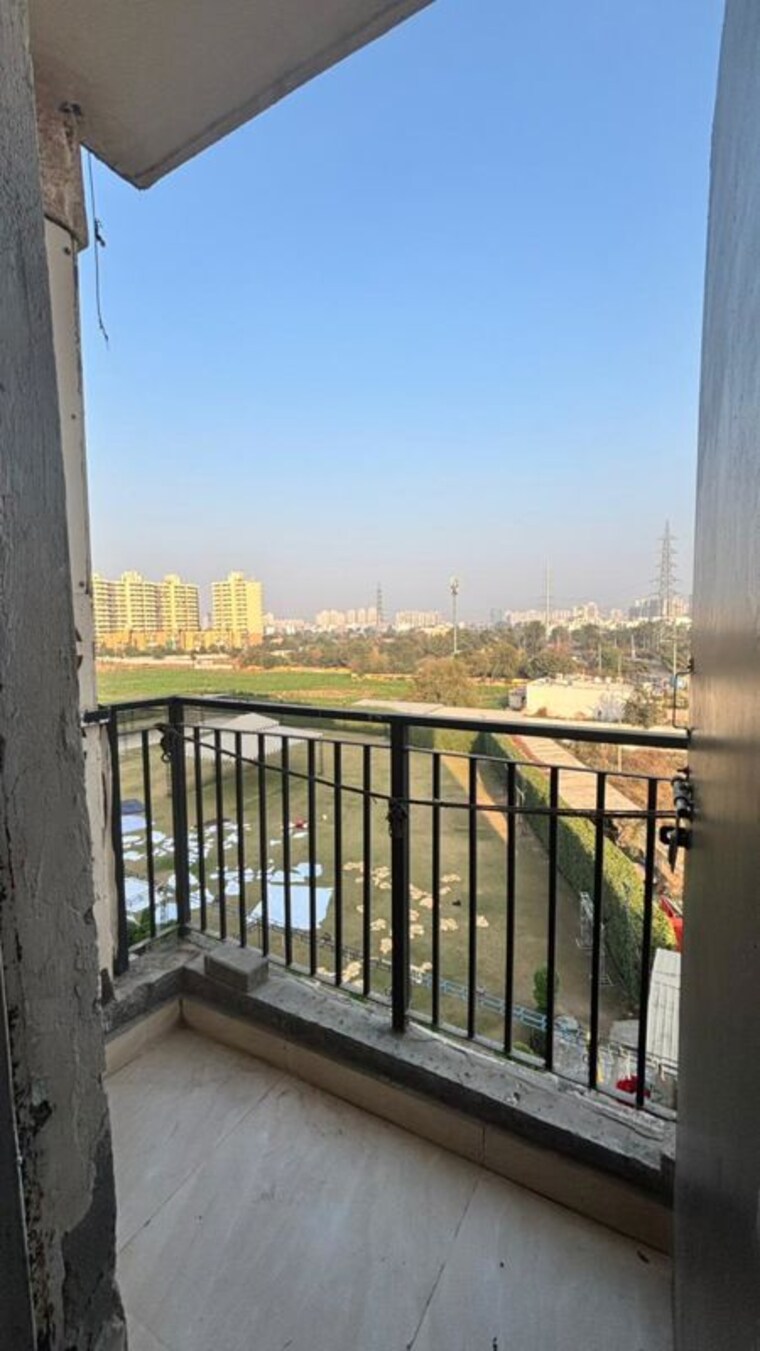 Balcony, microtek-greenburg 1 RK 220 Sq.Ft. Apartment In Sector 86 Gurgaon 9809057