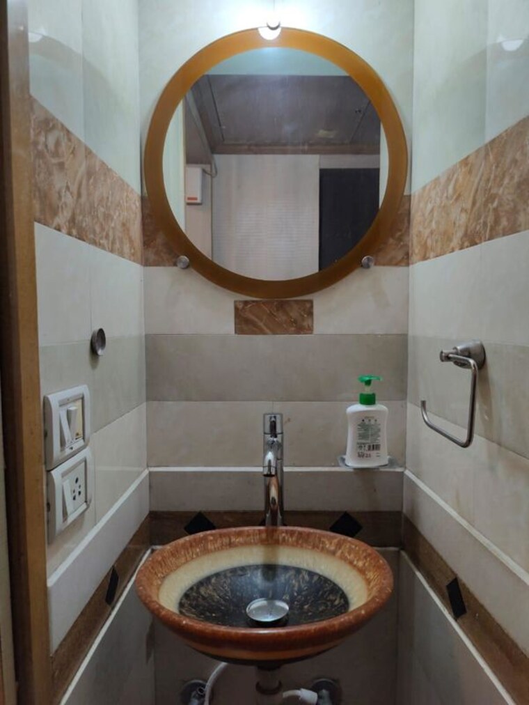 Bathroom, bramha-exuberance 3 Bedroom 1500 Sq.Ft. Apartment In Kondhwa Pune 8467533