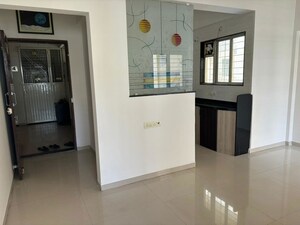 Room in 2 BHK Apartment at Rohan Yogi Park, Baner – for Rent
