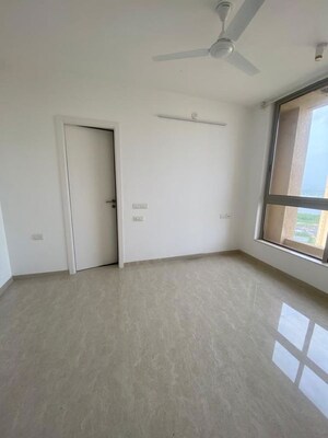 2 BHK Apartment For Rent in Hiranandani Obelia The Walk, Ghodbunder Road