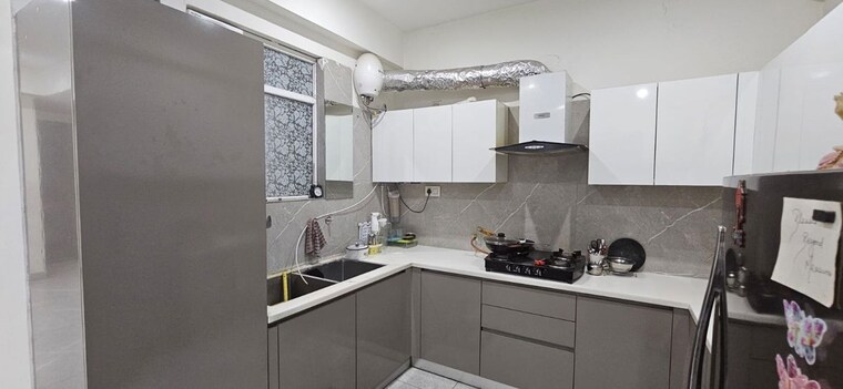 Kitchen, roseate-homes 3 Bedroom 1790 Sq.Ft. Apartment In Ghazipur Zirakpur 9809087