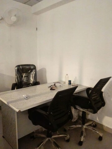 Team Area in  Office Space at Gaur City Mall, Sector 4 Greater Noida – for Rent