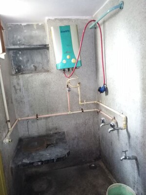 Bathroom in 1 BHK Independent House at Ashok Nagar – for Rent