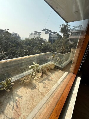 Balcony in 2 BHK Builder Floor at Ansal Sushant Lok I, Sector 43 – for Rent