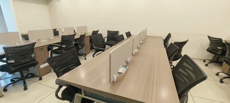 Team Area, chandak-chambers Commercial Office Space 1300 Sq.Ft. In Andheri East Mumbai 9809116
