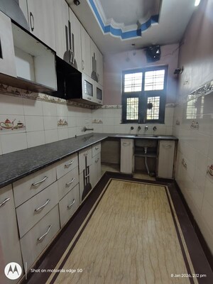 Kitchen in 3 BHK Independent House at Sector 55 – for Rent