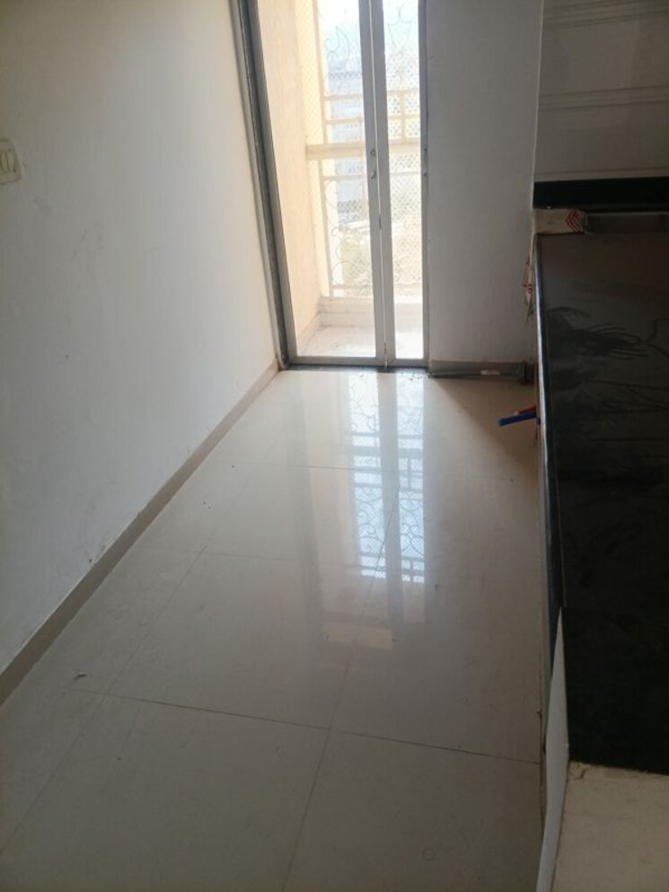 Room, kipl-morya 2 Bedroom 704 Sq.Ft. Apartment In Kasarvadavali Thane 9809138