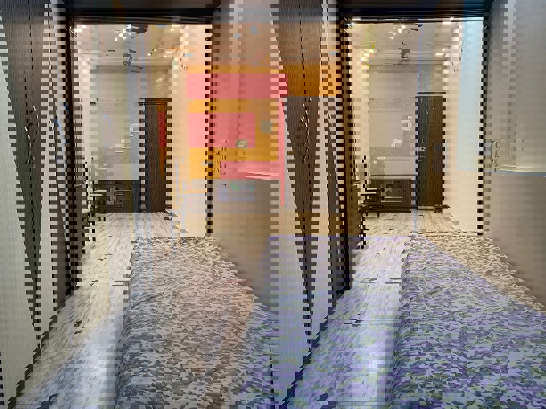 2 BHK Apartment For Rent in Goregaon East