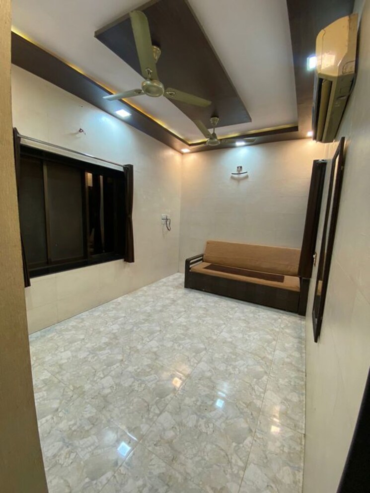 Room, goregaon east 2 Bedroom 710 Sq.Ft. Apartment In Goregaon East Mumbai 9809147