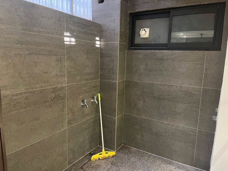 Bathroom, sector 11 1.5 Bedroom 1950 Sq.Ft. Independent House In Sector 11 Noida 9809148