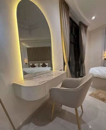 Furnished Amenities in 3 BHK Apartment at Gomti Nagar – for Rent