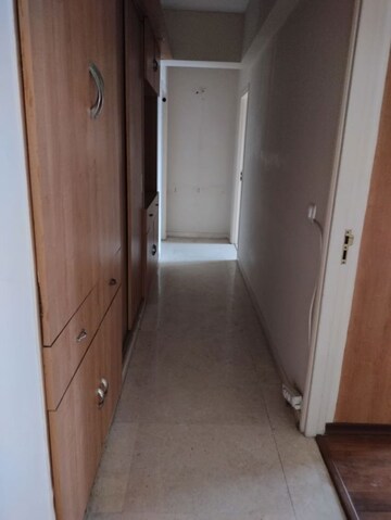 Lobby in 4 BHK Apartment at DLF Westend Heights, Sector 53 – for Rent