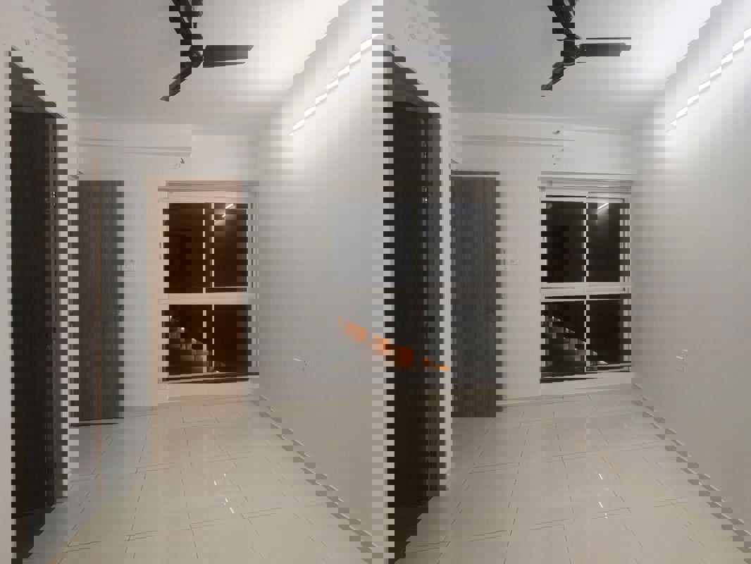 1.5 BHK + Extra Room Apartment For Rent in Godrej Emerald